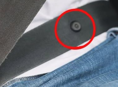 petit bouton ceinture de sécurité utilité