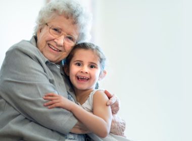 Pourquoi grands-mères maternelles si importantes enfant
