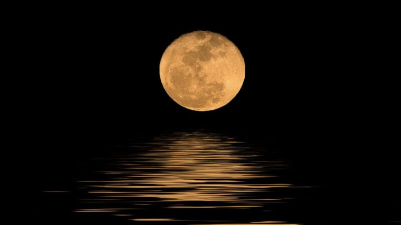 Pleine lune 9 août