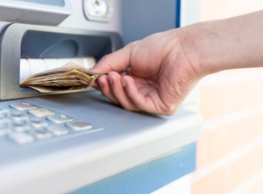 Retrait argent banque justification que faire