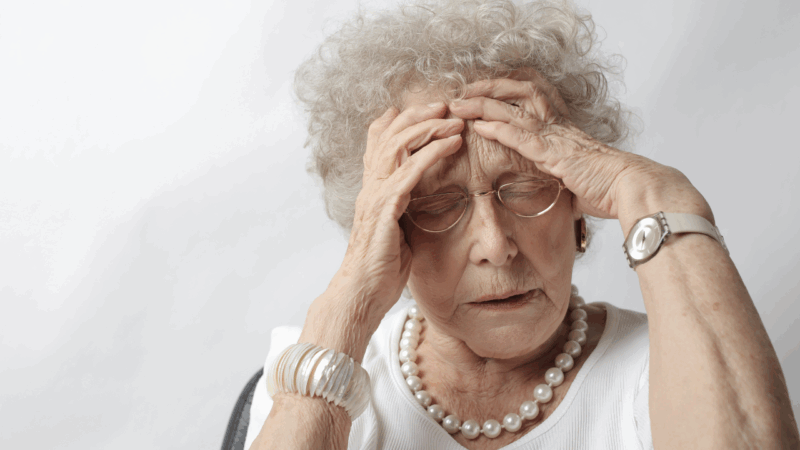 Alzheimer 3 signaux avant troubles mémoire