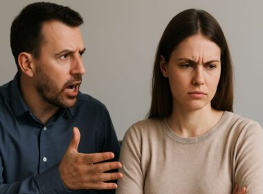 Interrompre les gens psychologie