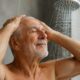 se-doucher-frequence-apres-65-ans